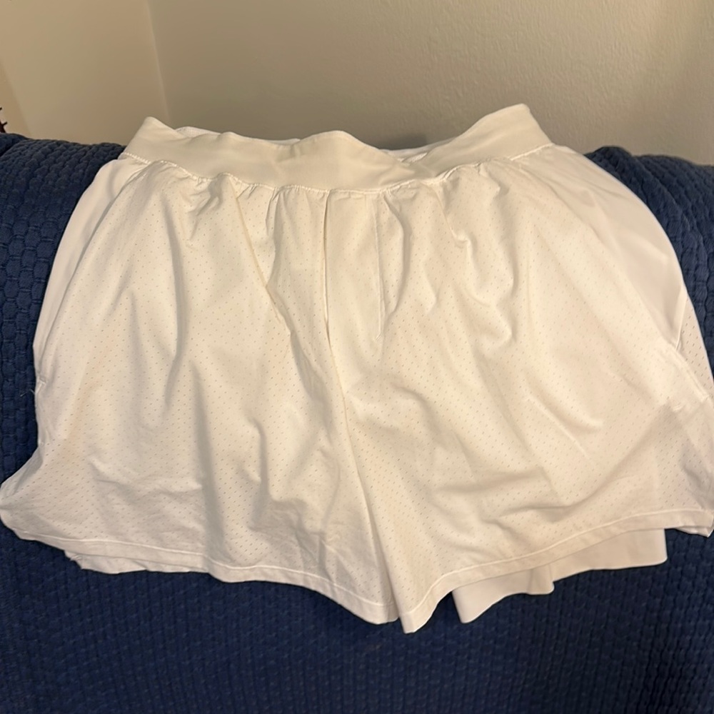 Lululemon tennis shorts